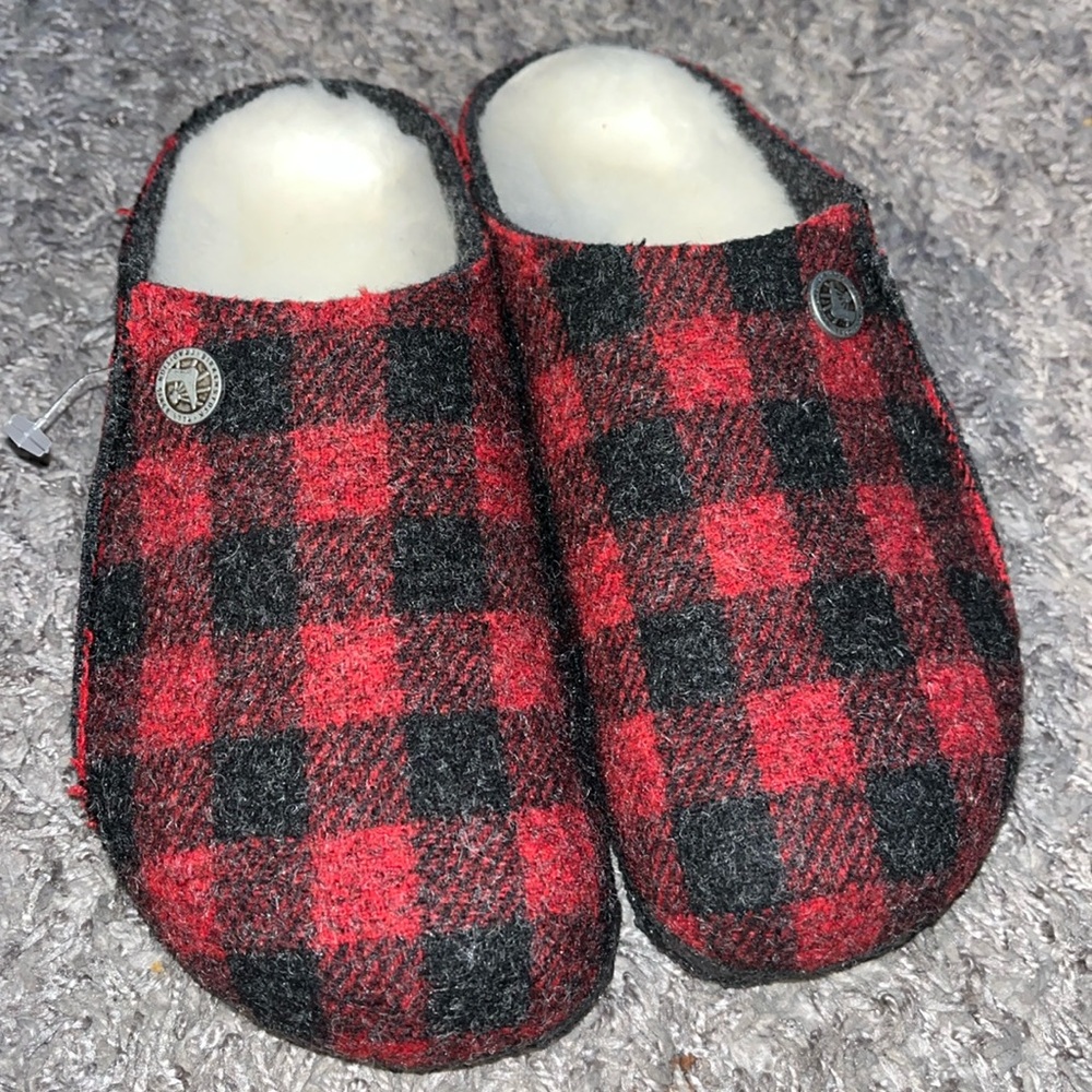 New Birkenstock Kids Slippers Size 1